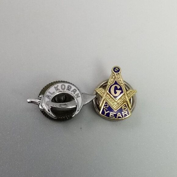 Vintage Masonic 25 Years and Al Koran Enamel Membership Lapel Pin, Estate - Picture 7 of 7